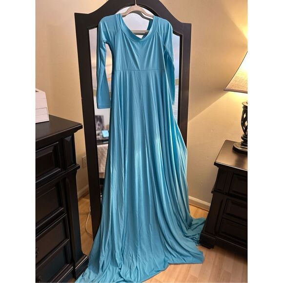 NEW Maternity Off Shoulder Half Circle Gown Photo Shoot Maxi Dress S - Picture 2 of 3